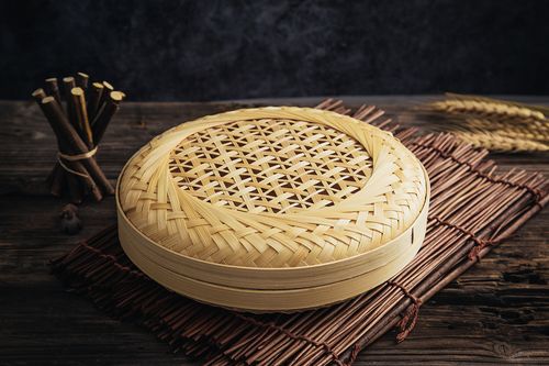 手工编织竹篮